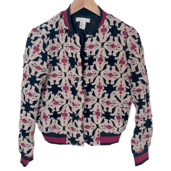 NWOT Patterned Textured Bomber Jacket Size 2 - Picture 6 of 11